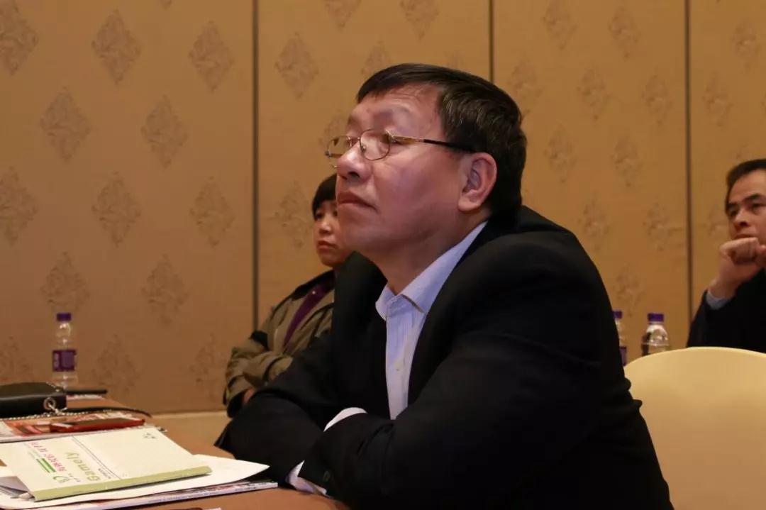 熱烈慶?!白兏飫撔?揚帆未來”北京中成康富2019年合伙人年會勝利召開 熱烈慶祝“變革創新 揚帆未來”北京中成康富2019年合伙人年會勝利召開